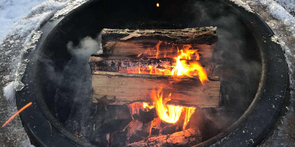 Wood Burning Fire Pits vs. Gas Fire Pits: Which is Better?