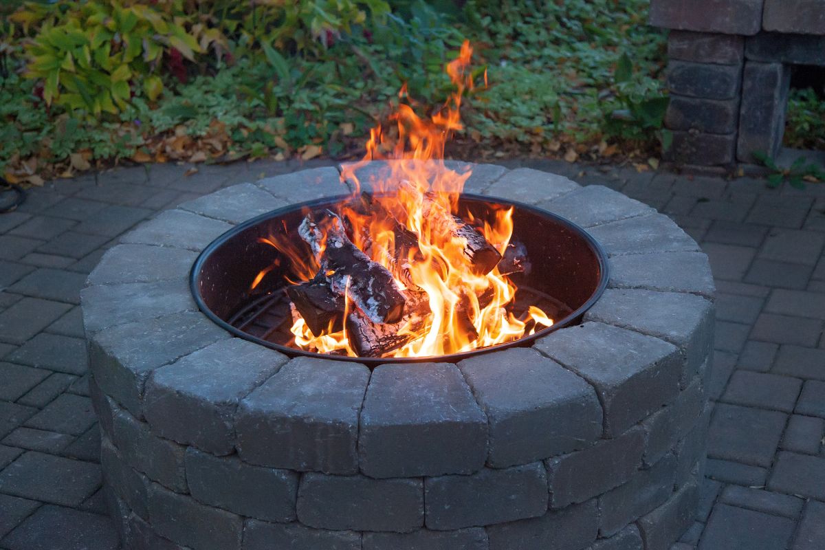 Smokeless Fire Pit or Fire Pit with Less Smoke Minimize Smoke Production