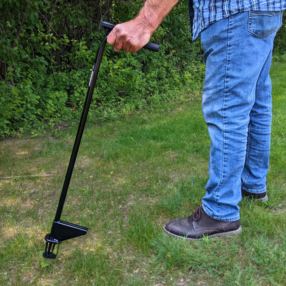 The Walden Easy Weeder™ Walden Backyards